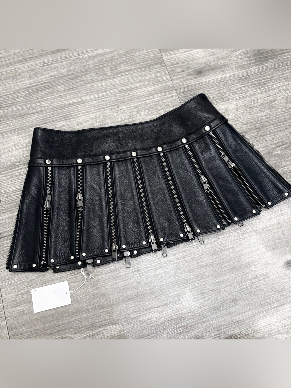 Ginzi black genuine leather mini skirt with zippers